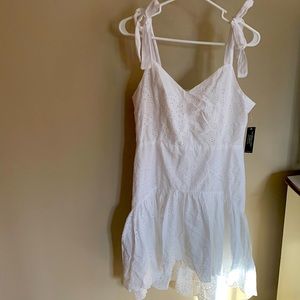 Size 10, white Venus beach dress